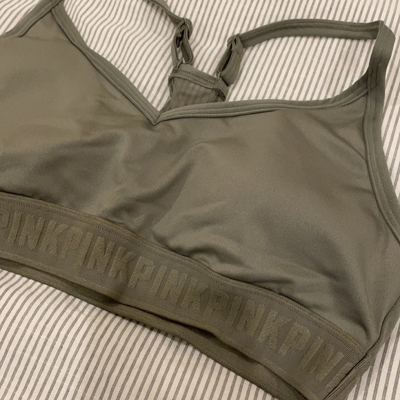 PINK: Assorted Sports Bras x 5 - Picture 14 of 15